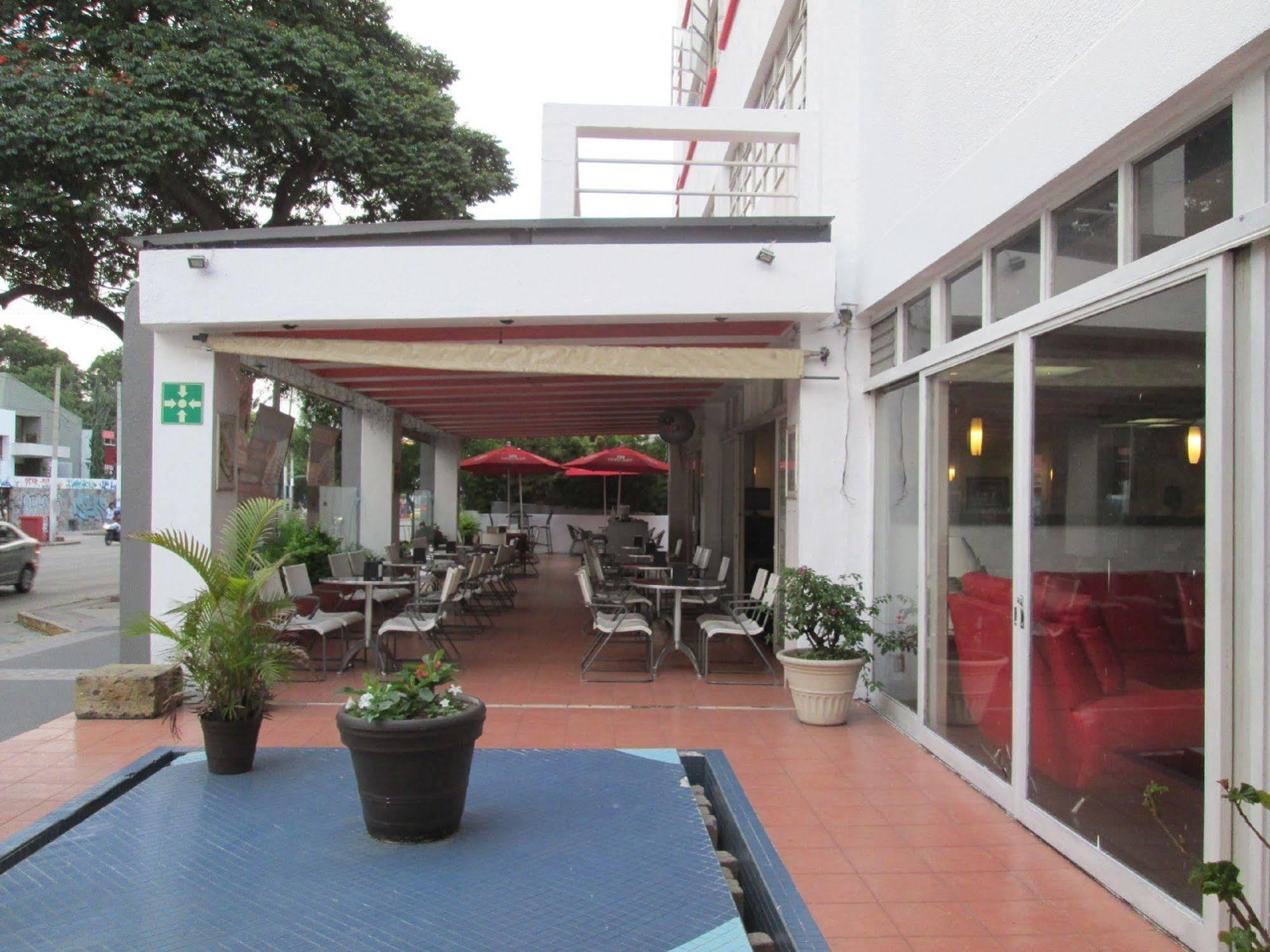 Hotel Del Parque Guadalajara Exteriér fotografie